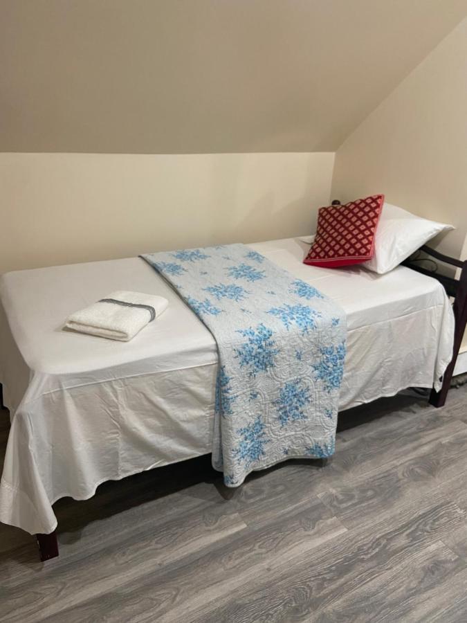 A Nice Room In Queens New York Exterior photo